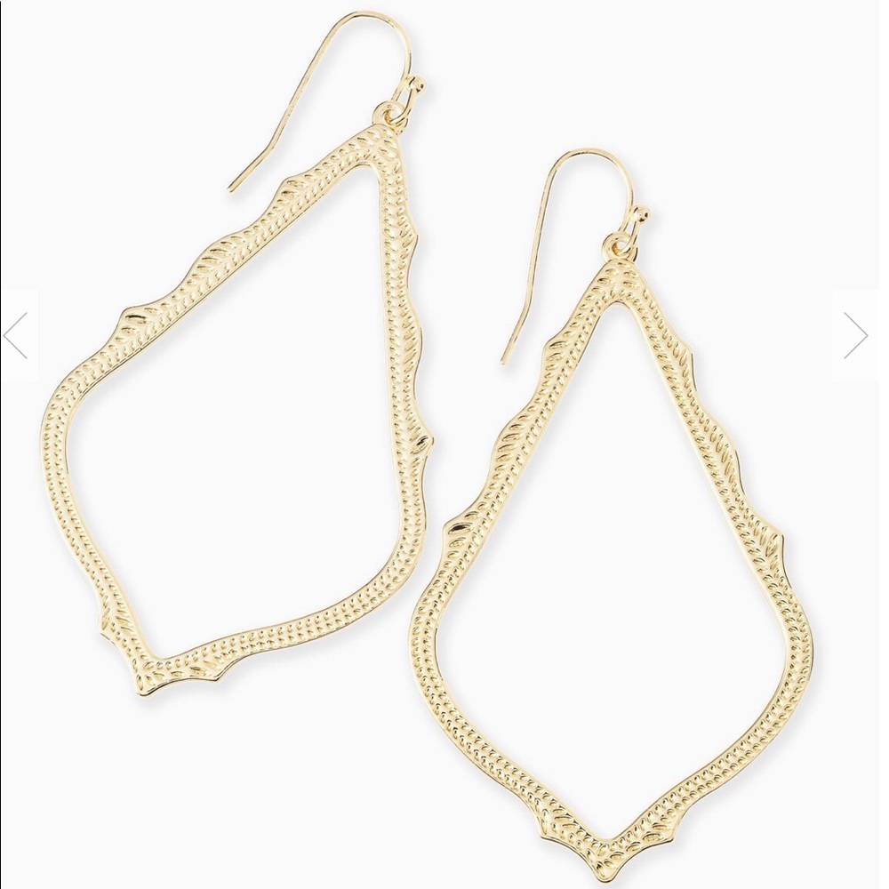 Kendra Scott Sophia Drop Earrings in Gold